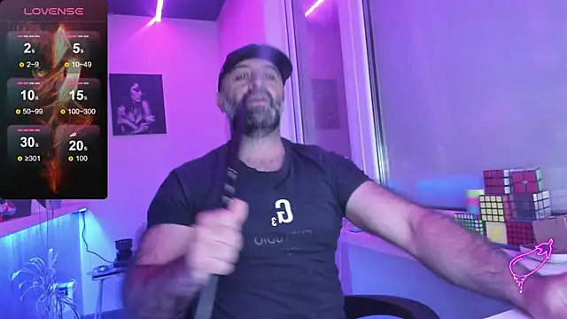 MAGABEAR077 online show from September 15, 2025, 4:07 pm