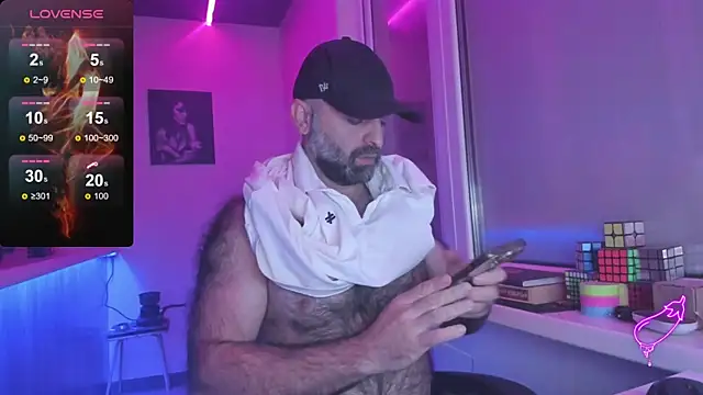 MAGABEAR077 online show from September 30, 2025, 1:38 pm