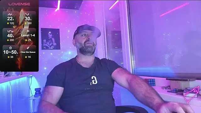 MAGABEAR077 online show from November 11, 2025, 7:58 pm