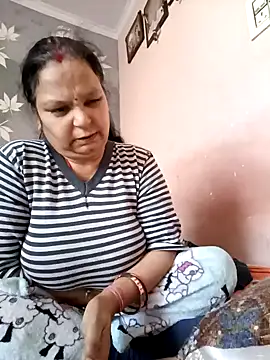 Kavya kapoor online show from January 26, 2025, 8:14 am