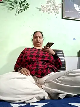 Kavya kapoor online show from January 30, 2025, 8:43 am