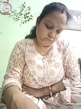Kavya kapoor online show from February 5, 2025, 9:36 am