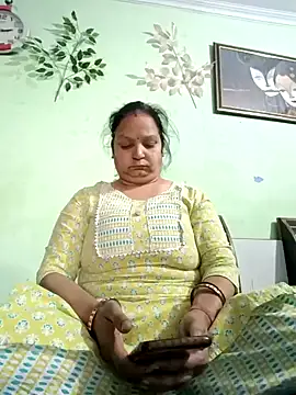 Kavya kapoor online show from February 13, 2025, 8:38 am