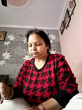Kavya kapoor online show from February 15, 2025, 4:03 am