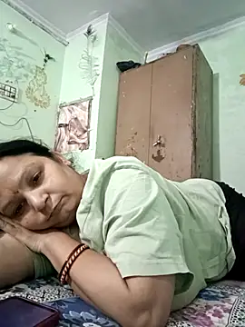 Snapshot of Kavya_kapoor chatting on September 19, 2025, 8:38 am Kavya kapoor online show from September 19, 2025, 8:38 am