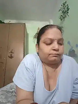 Snapshot of Kavya_kapoor chatting on October 3, 2025, 7:27 am Kavya kapoor online show from October 3, 2025, 7:27 am