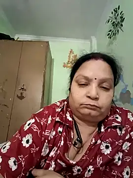Snapshot of Kavya_kapoor chatting on October 6, 2025, 5:43 pm Kavya kapoor online show from October 6, 2025, 5:43 pm