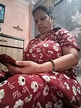 Kavya kapoor online show from April 22, 2026, 6:20 pm