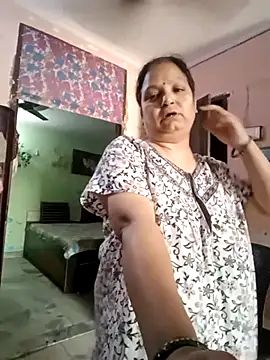 Kavya kapoor online show from May 9, 2026, 2:39 am
