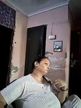 Kavya kapoor online show from May 10, 2026, 12:54 pm