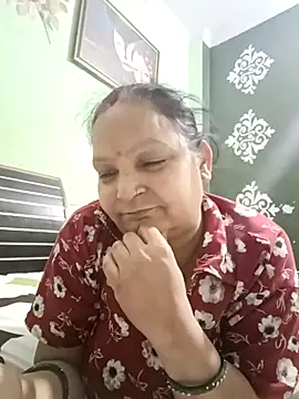 Kavya kapoor online show from July 25, 2026, 8:12 am