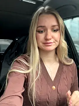 Devill Angel  online show from November 3, 2025, 10:38 am