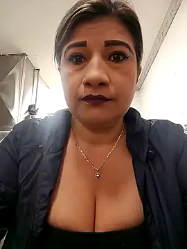 Hannahcandyy online show from January 4, 2025, 4:00 pm