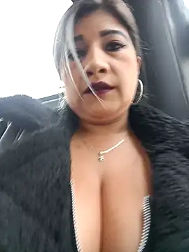 Hannahcandyy online show from January 24, 2025, 9:37 pm