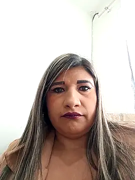 Snapshot of Hannahcandyy chatting on October 22, 2025, 2:17 pm Hannahcandyy online show from October 22, 2025, 2:17 pm