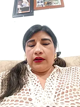 Snapshot of Hannahcandyy chatting on March 31, 2026, 10:54 pm Hannahcandyy online show from March 31, 2026, 10:54 pm