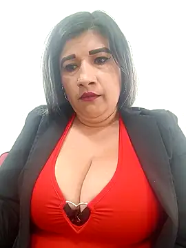 Snapshot of Hannahcandyy chatting on April 21, 2026, 7:50 pm Hannahcandyy online show from April 21, 2026, 7:50 pm