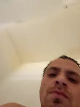 Snapshot of Reezy21stst chatting on October 26, 2025, 9:15 am Reezy21stst online show from October 26, 2025, 9:15 am