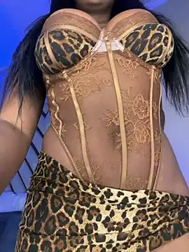Snapshot of Lola_King chatting on May 7, 2026, 3:45 am Lola King online show from May 7, 2026, 3:45 am