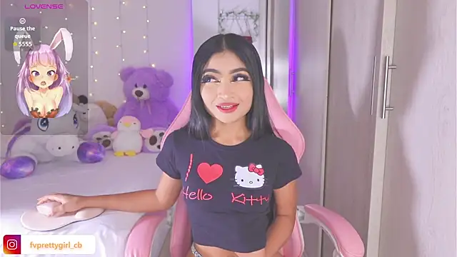 Snapshot of urfavprettygirl chatting on December 17, 2025, 9:37 am urfavprettygirl online show from December 17, 2025, 9:37 am