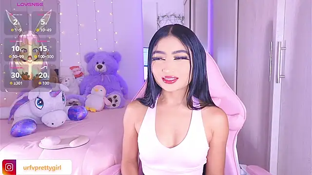 Snapshot of urfavprettygirl chatting on May 2, 2026, 6:29 am urfavprettygirl online show from May 2, 2026, 6:29 am