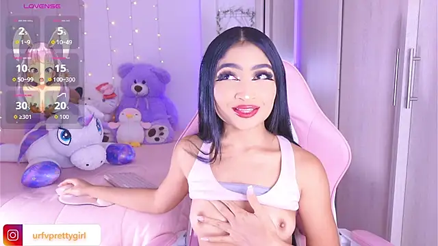 Snapshot of urfavprettygirl chatting on May 16, 2026, 2:19 am urfavprettygirl online show from May 16, 2026, 2:19 am