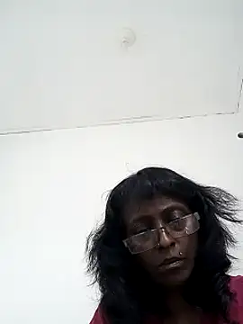 mamakarma1403 online show from February 2, 2025, 10:35 am
