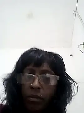 mamakarma1403 online show from February 4, 2025, 1:13 am