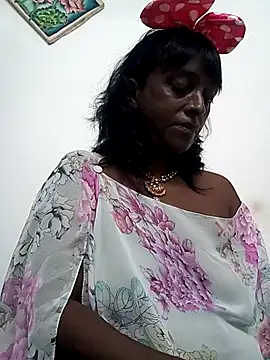 mamakarma1403 online show from February 16, 2025, 9:59 am