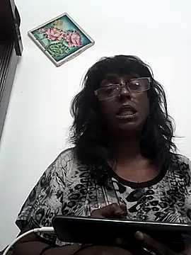 mamakarma1403 online show from February 17, 2025, 6:15 pm
