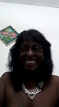 mamakarma1403 online show from February 20, 2025, 2:40 am