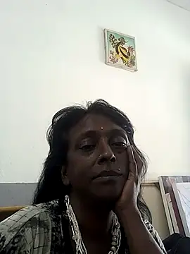 mamakarma1403 online show from February 21, 2025, 7:56 am