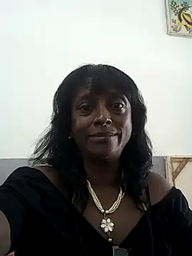 mamakarma1403 online show from February 23, 2025, 5:45 am
