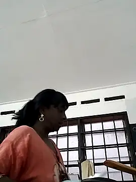 mamakarma1403 online show from March 2, 2025, 11:39 am