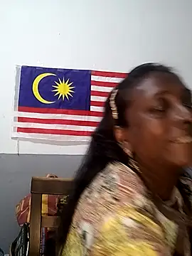 mamakarma1403 online show from October 9, 2025, 1:53 pm