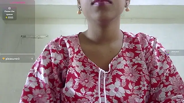 Preeti-Sexy online show from December 30, 2024, 5:58 am