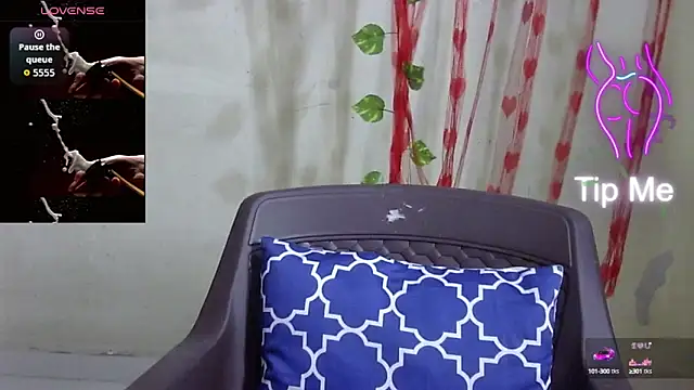 Snapshot of Preeti-Sexy chatting on September 19, 2025, 5:09 am Preeti-Sexy online show from September 19, 2025, 5:09 am