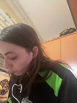 Snapshot of kattleya1407 chatting on April 8, 2026, 11:59 pm kattleya1407 online show from April 8, 2026, 11:59 pm