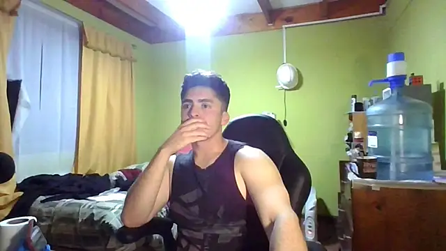 r paulo25 online show from June 27, 2026, 7:13 am