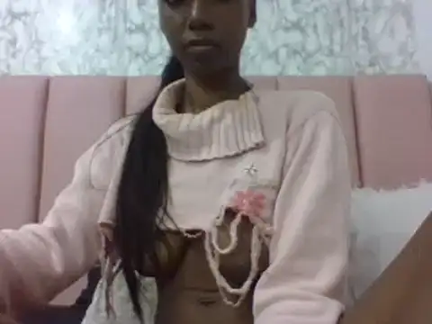 kyliemarquez online show from January 15, 2025, 8:09 am
