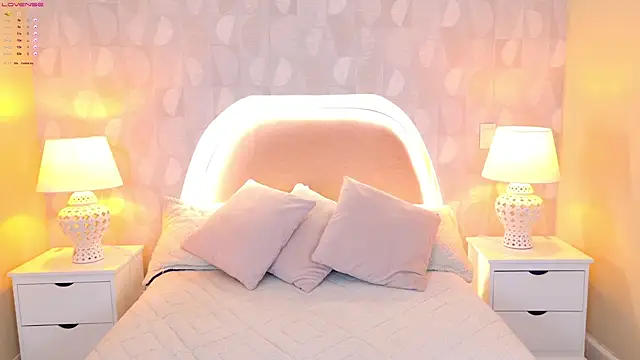 april rousse online show from March 8, 2025, 10:13 pm