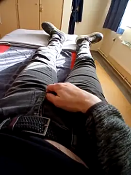 Snapshot of pascalino100 chatting on February 26, 2026, 9:30 am pascalino100 online show from February 26, 2026, 9:30 am