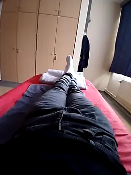 Snapshot of pascalino100 chatting on February 28, 2026, 9:10 am pascalino100 online show from February 28, 2026, 9:10 am