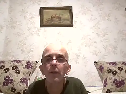 Snapshot of mariusica1@xh chatting on January 13, 2025, 3:23 am mariusica1xh online show from January 13, 2025, 3:23 am