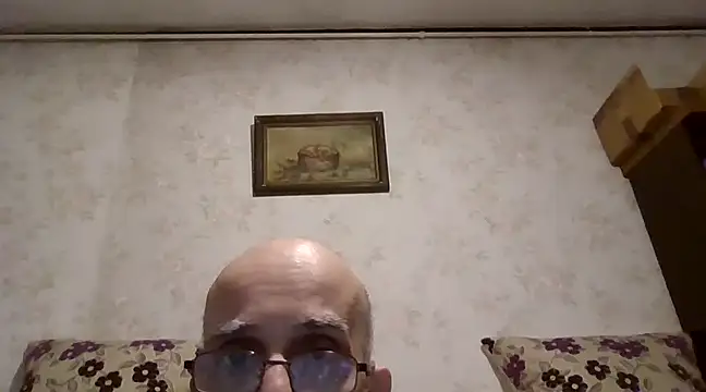 Snapshot of mariusica1@xh chatting on January 26, 2025, 3:47 pm mariusica1xh online show from January 26, 2025, 3:47 pm