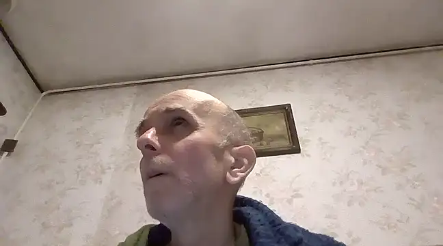 Snapshot of mariusica1@xh chatting on February 3, 2025, 7:31 pm mariusica1xh online show from February 3, 2025, 7:31 pm