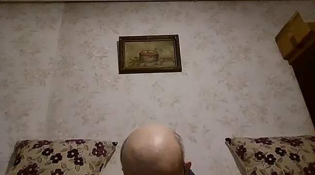 Snapshot of mariusica1@xh chatting on February 7, 2025, 10:52 pm mariusica1xh online show from February 7, 2025, 10:52 pm