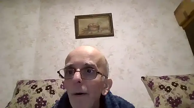 Snapshot of mariusica1@xh chatting on February 16, 2025, 5:48 pm mariusica1xh online show from February 16, 2025, 5:48 pm