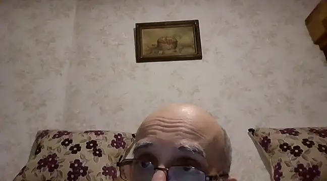 Snapshot of mariusica1@xh chatting on February 17, 2025, 3:36 am mariusica1xh online show from February 17, 2025, 3:36 am