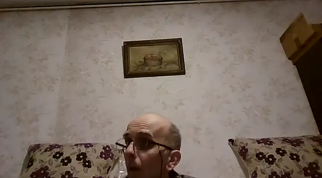 Snapshot of mariusica1@xh chatting on March 5, 2025, 5:08 pm mariusica1xh online show from March 5, 2025, 5:08 pm